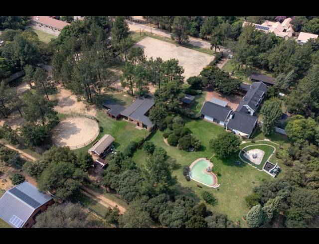 4 BEDROOM HOUSE FOR SALE IN KYALAMI AH